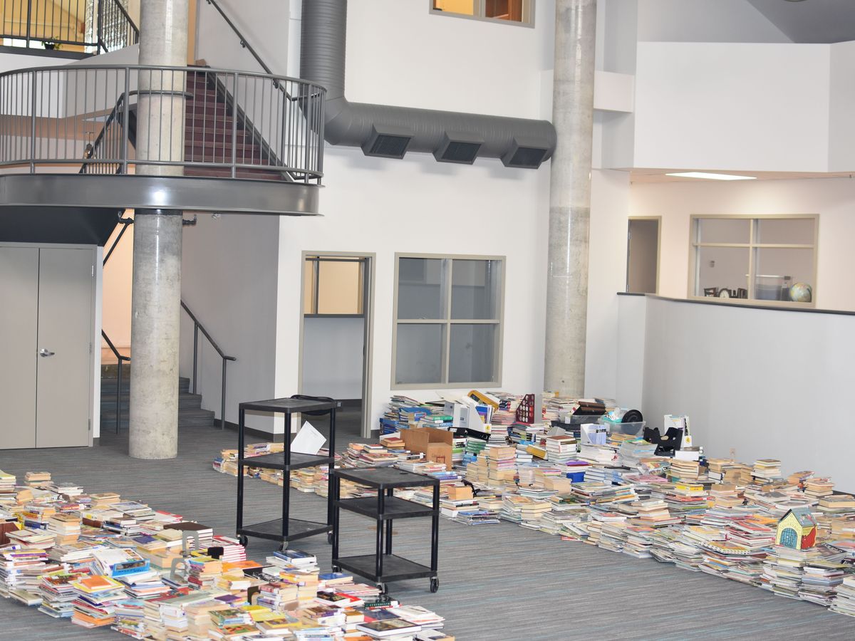 2-commercial-carpet-tiles-installation-summerland-bc