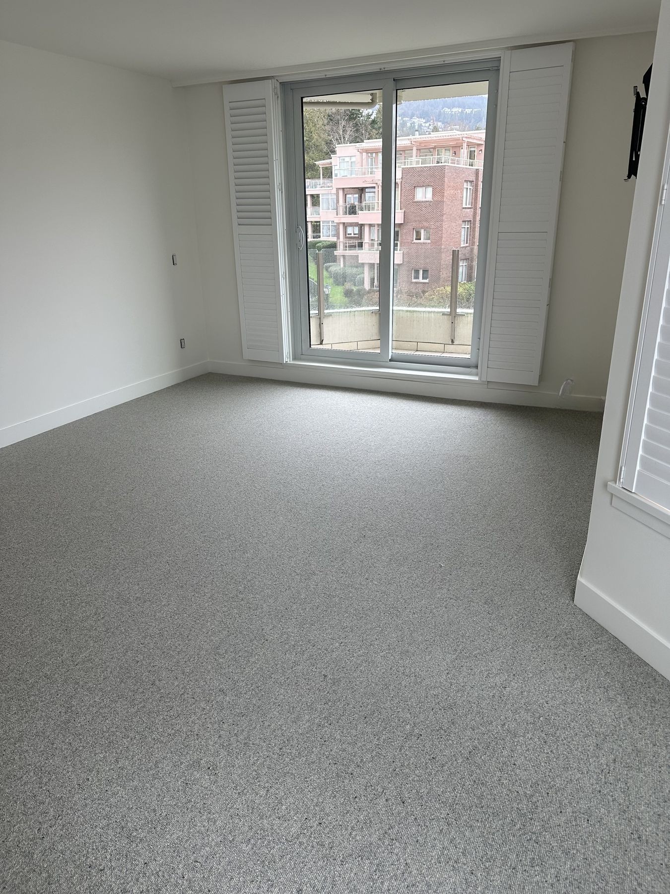 North-Vancouver-condo-flooring-project-5