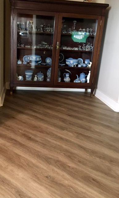 adventure-beaulieu-canada-vinyl-plank-installation-cottage-carpets-vancouver-1