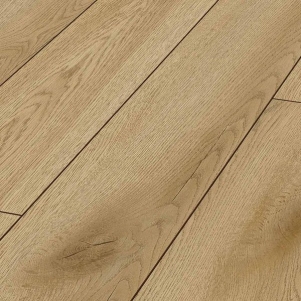 Colour: Matterhorn Oak Ruby